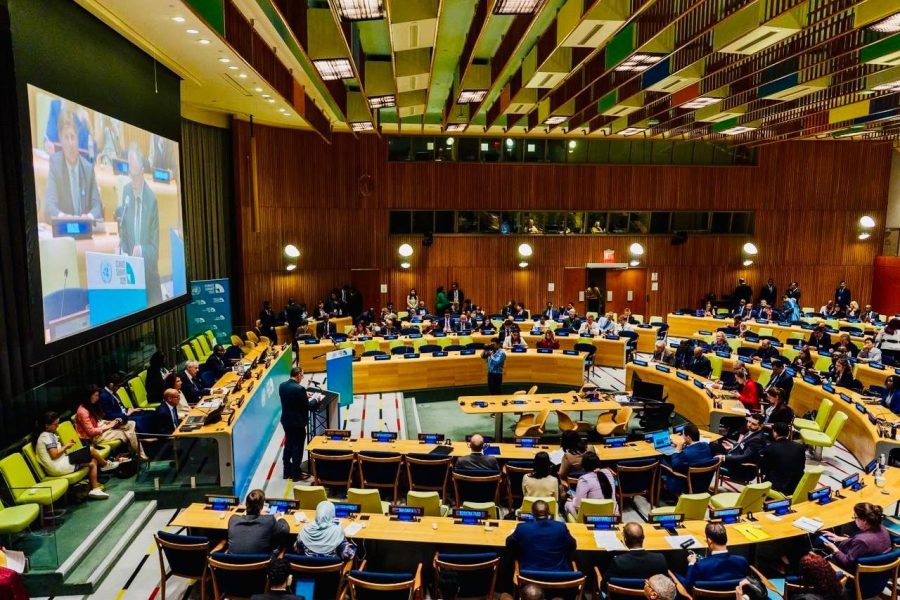 سلطنة عمان تشارك في اجتماع لاحياء الذكرى العاشرة لاتفاق باريس للمناخ سلطنة عمان تشارك في اجتماع لاحياء الذكرى العاشرة لاتفاق باريس للمناخ