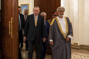 جلالة السُّلطان والرئيس التركي يعقدان لقاءً خاصًّا بقصر العلم العامر