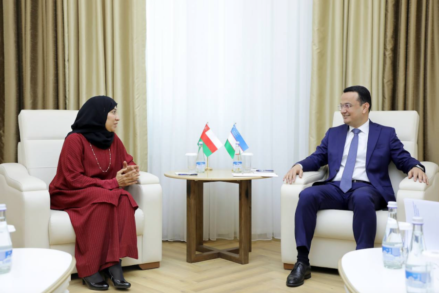 Uzbekistan: Her Excellency the Ambassador meets with His Excellency the Minister of Investment and Trade Uzbekistan: Her Excellency the Ambassador meets with His Excellency the Minister of Investment and Trade