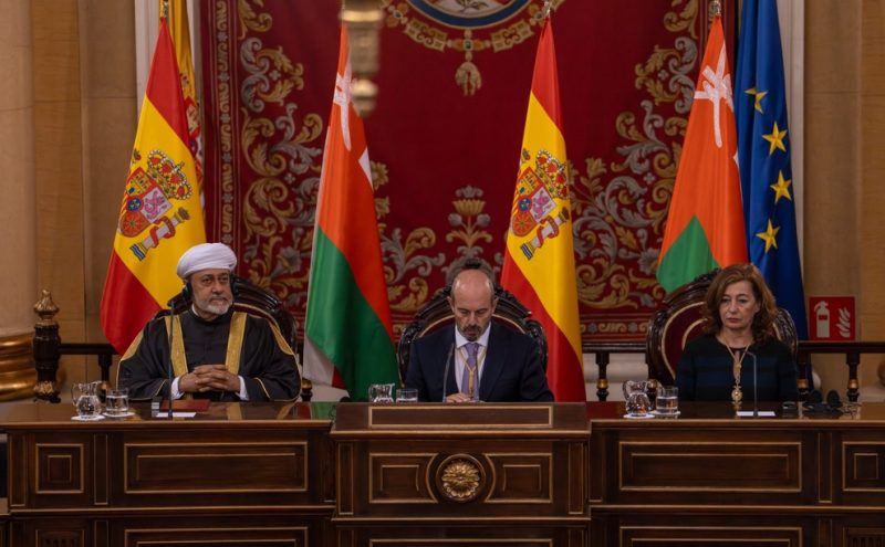 جلالةُ السُّلطان المُعظّم يزور مجلس الشّيوخ الإسباني