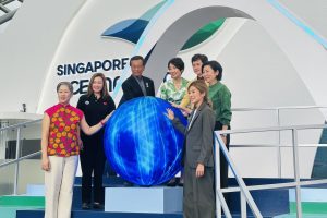 سنغافورة: أعضاء السفارة يحضرون افتتاح Singapore Oceanarium