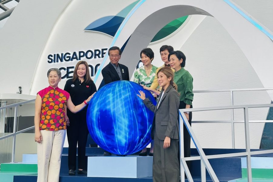 سنغافورة: أعضاء السفارة يحضرون افتتاح Singapore Oceanarium سنغافورة: أعضاء السفارة يحضرون افتتاح Singapore Oceanarium