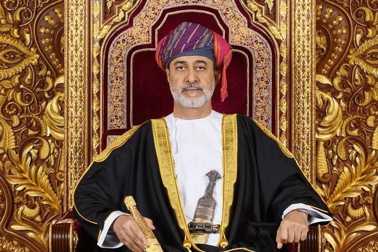 Sultan_Haitham_bin_Tarik_official_portrait Sultan_Haitham_bin_Tarik_official_portrait