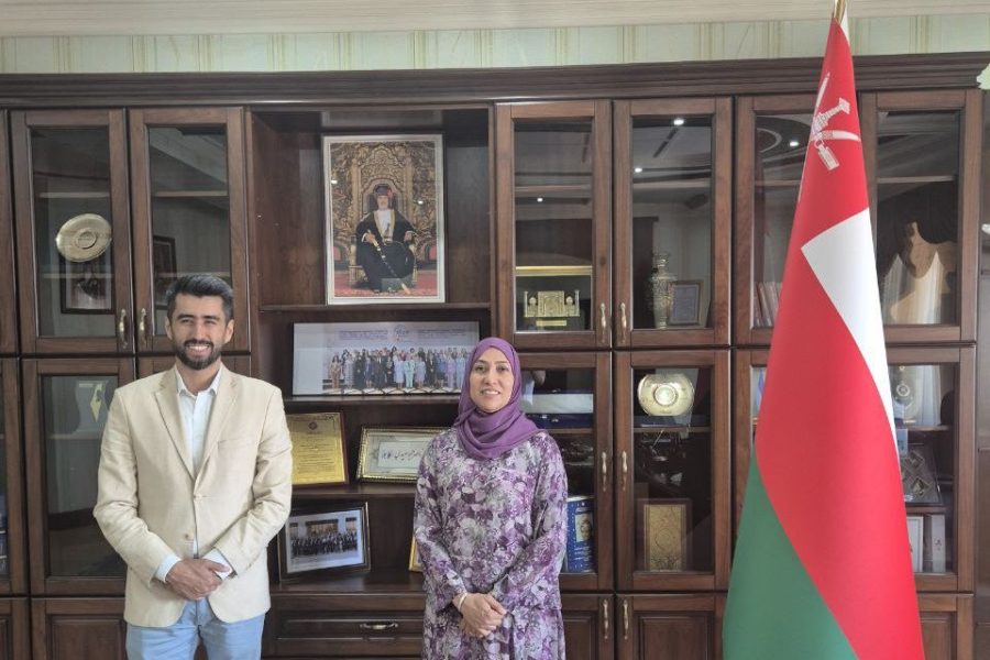 أوزبكستان: السفيرة تناقش الترويج للمقومات السياحية والثقافية لسلطنة عمان أوزبكستان: السفيرة تناقش الترويج للمقومات السياحية والثقافية لسلطنة عمان