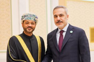 معالي السيد وزير الخارجية يعقد لقاء ثنائيا مع نظيره التركي