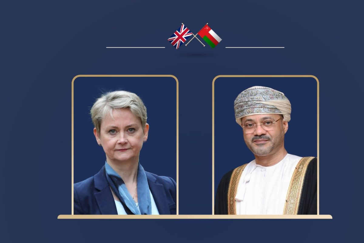 معالي السيد وزير الخارجية يتلقى اتصالا هاتفيا من نظيرته البريطانية