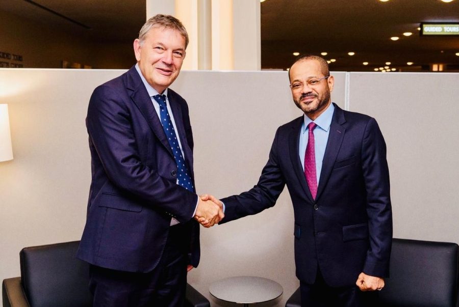 معالي السيد وزير الخارجية يلتقي المفوض العام للأونروا معالي السيد وزير الخارجية يلتقي المفوض العام للأونروا