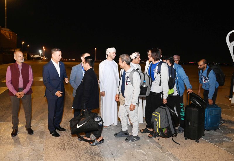 بجهودٍ عُمانية.. الإفراجُ عن طاقم السّفينة إترنيتي سي في اليمن