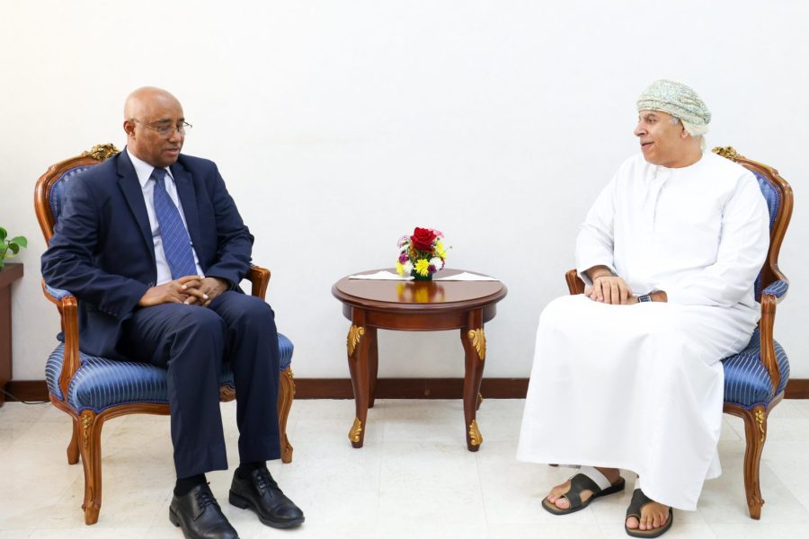 Administrative Undersecretary receives the Sudanese Ambassador Administrative Undersecretary receives the Sudanese Ambassador