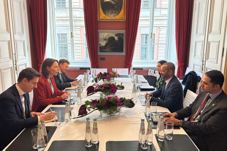 The Foreign Minister meets Hanky Bruins, Minister of Foreign Affairs of the Kingdom of the Netherlands The Foreign Minister meets Hanky Bruins, Minister of Foreign Affairs of the Kingdom of the Netherlands