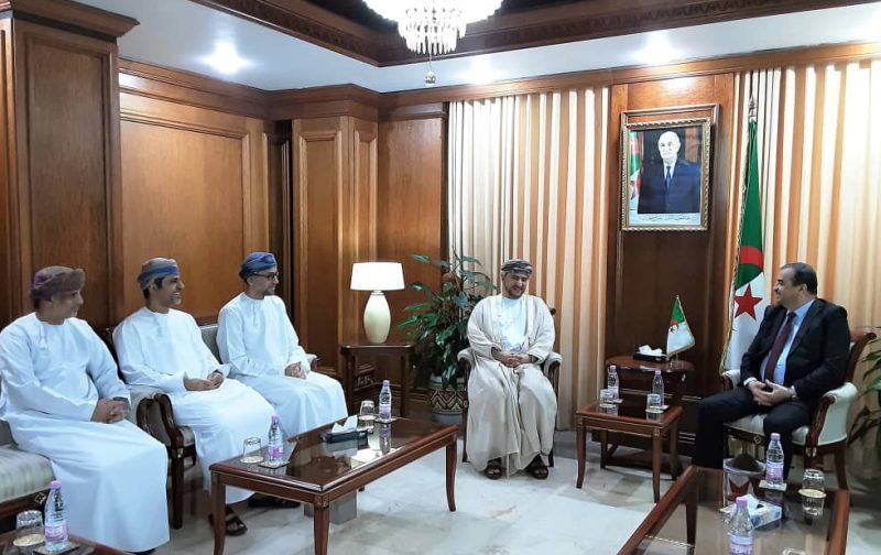 الجزائر: وزير المحروقات يستقبل سفير سلطنة عمان
