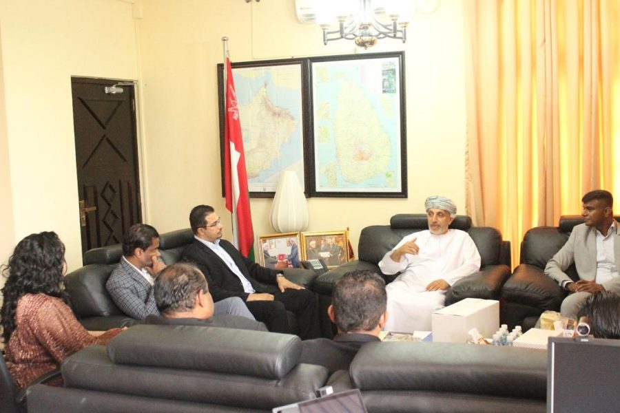 سيريلانكا: السفير يستقبل رئيس وأعضاء مجلس إدارة غرفة COYLE سيريلانكا: السفير يستقبل رئيس وأعضاء مجلس إدارة غرفة COYLE