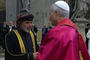 سلطنة عُمان تُشارك في مراسم تنصيب بابا الفاتيكان