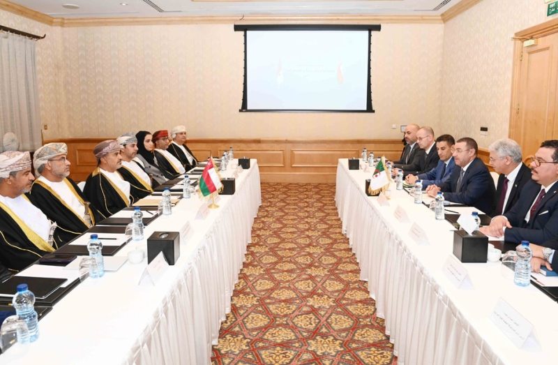 Oman and Algeria explore cooperation in transport and logistics.