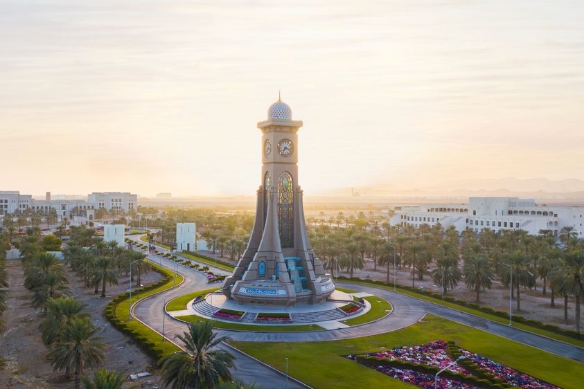 جامعة السلطان قابوس تتقدم إلى المركز 334 عالميًّا في تصنيف /كيو إس/ العالمي لعام 2026م جامعة السلطان قابوس تتقدم إلى المركز 334 عالميًّا في تصنيف /كيو إس/ العالمي لعام 2026م