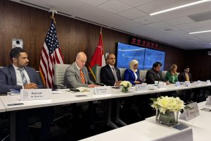واشنطن: السفارة تقيم طاولة نقاش بحضور رئيس هيئة البيئة العمانية