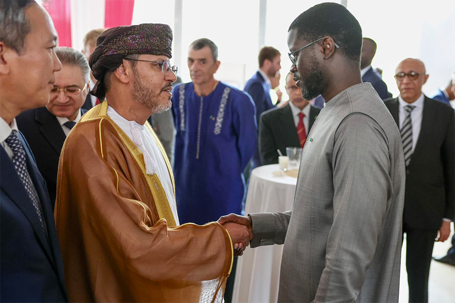 حضور سعادة السفير محمد الكثيري مراسم تقديم تهاني السلك الدبلوماسي لرئيس جمهورية السنغال ٢.jpeg حضور سعادة السفير محمد الكثيري مراسم تقديم تهاني السلك الدبلوماسي لرئيس جمهورية السنغال