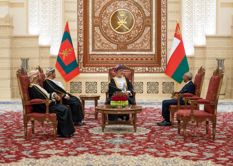 سعادة السفير / ياسر محمد أحمد شعبان سفيرًا فوق العادة مفوضًا من قِبل فخامة الرئيس/ عبد الفتاح السيسي رئيس جمهورية مصر العربية، معتمدًا لدى سلطنة عُمان.