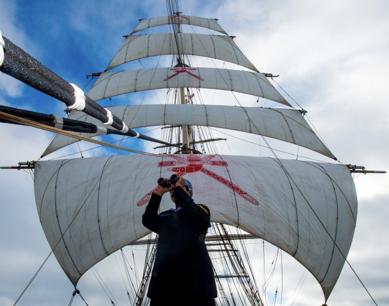 سفينة شباب عُمان الثانية.. رسالة وطن يحمل أشرعة السلام