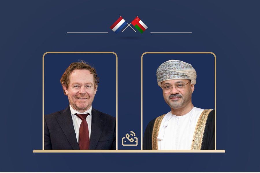 معالي السيد وزير الخارجية يتلقى اتصالاً هاتفياً من نظيره الهولندي معالي السيد وزير الخارجية يتلقى اتصالاً هاتفياً من نظيره الهولندي